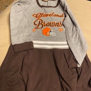 Cleveland browns dress for 3T
